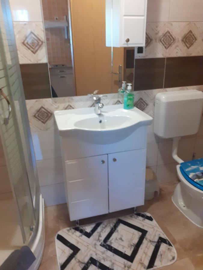 Apartman Marica Rakovica Εξωτερικό φωτογραφία